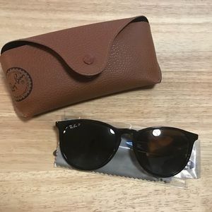 NEWRayBan polarized Erika sunglasses. Never worn.
